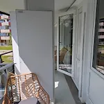 Kavi #5, Pool, Sauna Und Fitness Free, 2-zimmer Apartamento *