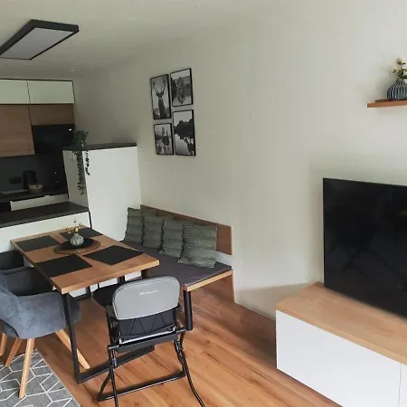Apartment Kavi #5, Pool, Sauna Und Fitness Free, 2-zimmer